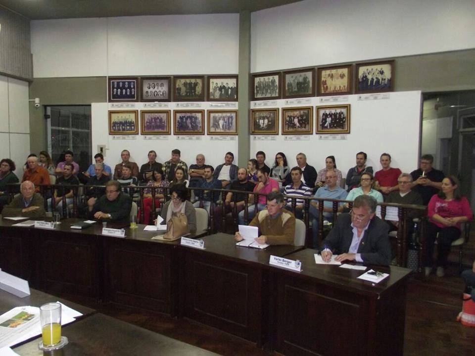 Câmara Municipal aprova Projeto de Lei para uso de Princípio Ativo 2,4-D