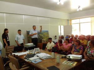 Reunião com beneficiários do Programa de Habitação Rural