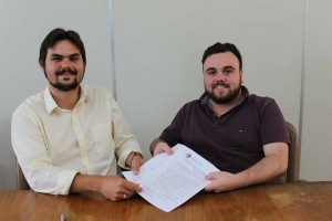 Presidente da Câmara Municipal de Jaguari participa de ato no Gabinete do Prefeito